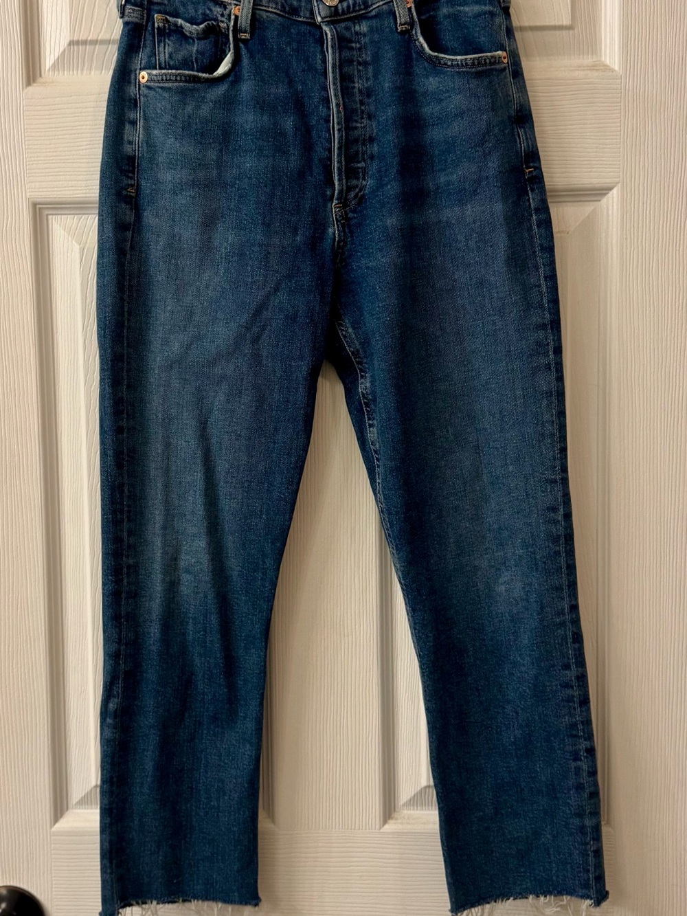 Citizen’s of Humanity Charlotte high rise cropped jeans with frayed hem.